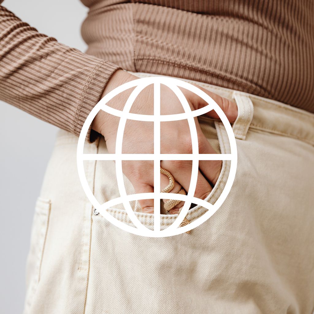 Person wearing a brown ribbed sweater and beige pants with a white circle overlay.